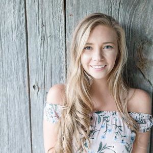 Meet your Posher, Nikki